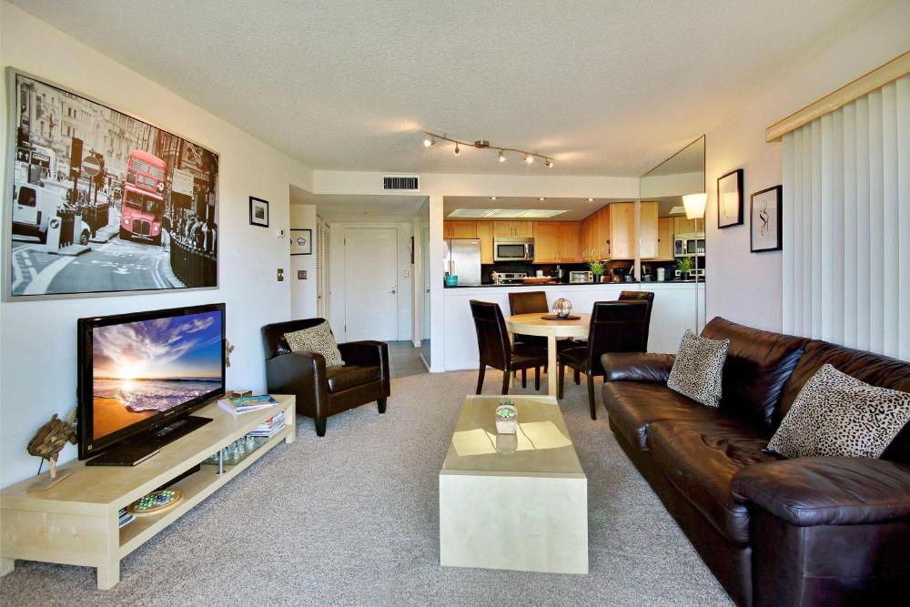 Land's End 1-402 Bay Front - Premier